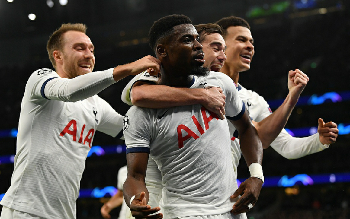 九游体育下载-穆雷在公牛比赛中出色防守，败北引发热议！上演精彩一战-九游体育下载